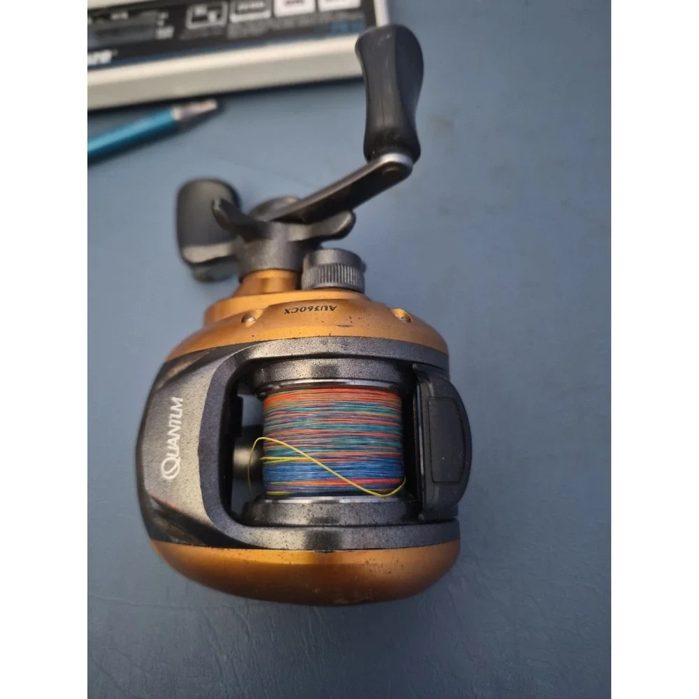 Used QUANTUM AURA AU360CX Baitcasting Fishing Reel Gear Ratio 6.2:1